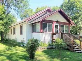 607 Ricker St, Waterloo, IA 50703