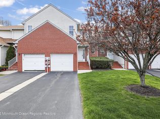 45 Drew Ct, Manalapan, NJ 07726