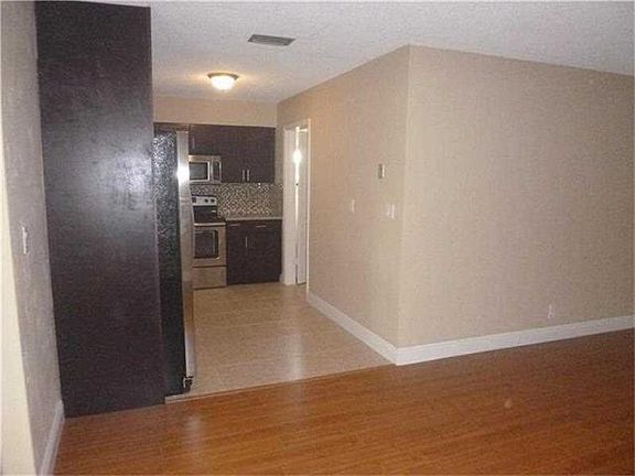 Tamarac Home - kitchen