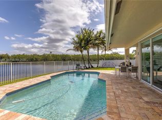 1127 Laguna Springs Dr, Weston, FL 33326