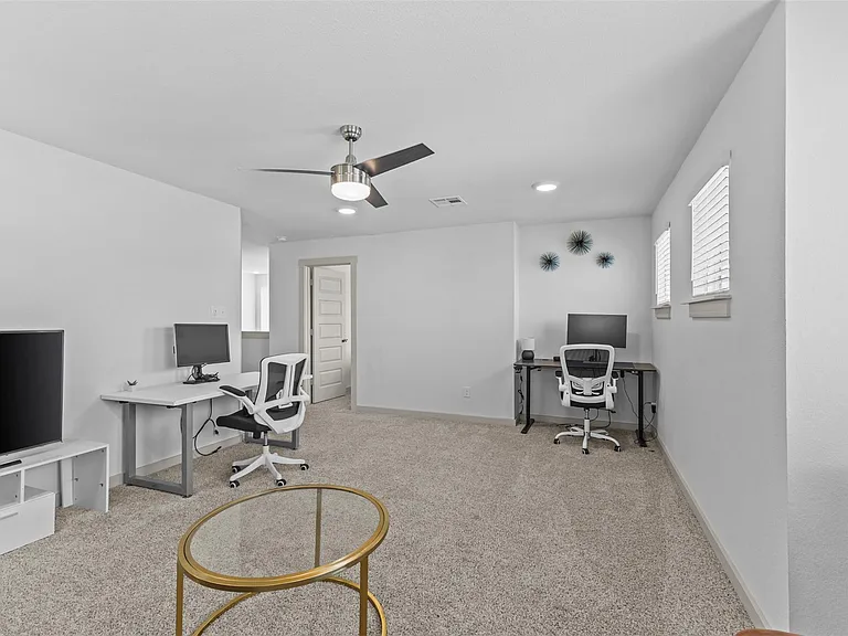 133 Folsom St — Photo 12