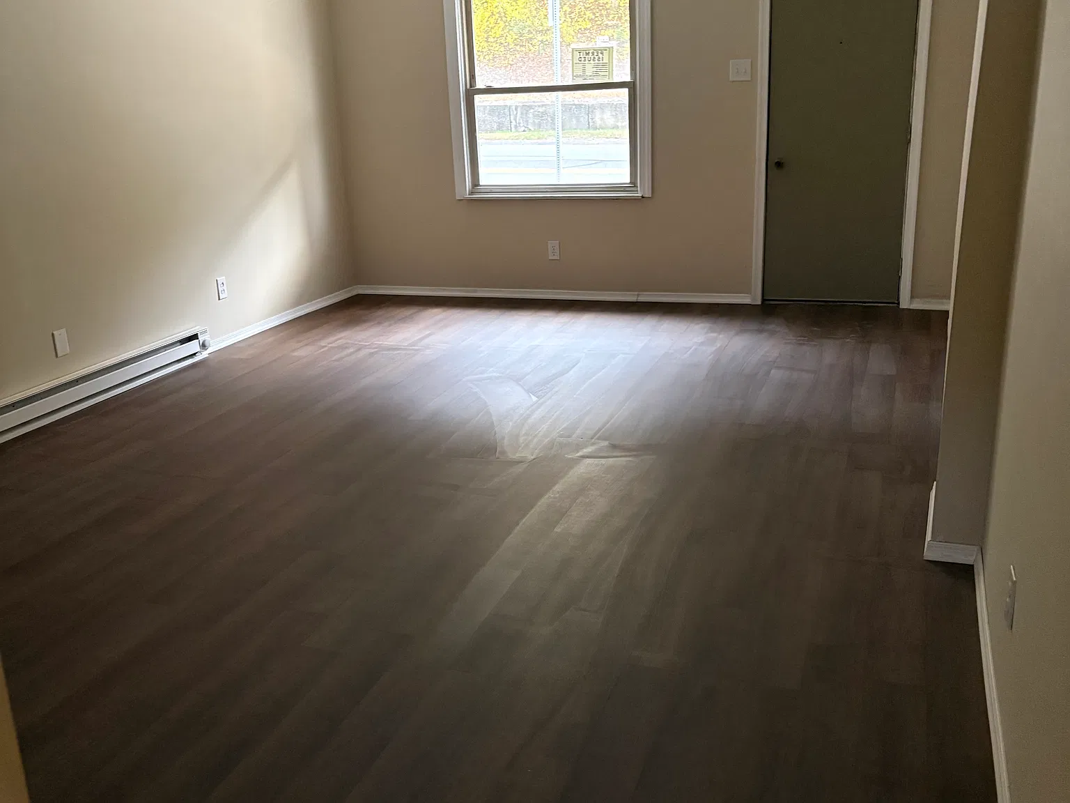 3 bed, $1,500 — Photo 2