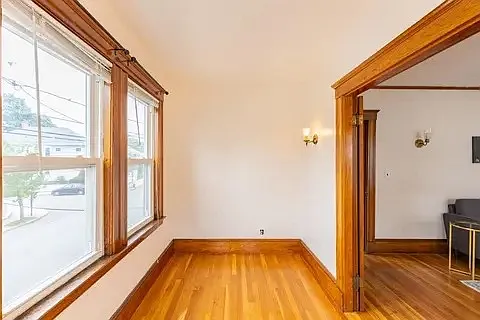 90 Harriet St #LEFT — Photo 17