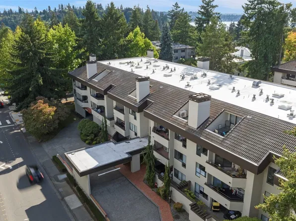 401 100th Avenue NE #213, Bellevue, WA 98004