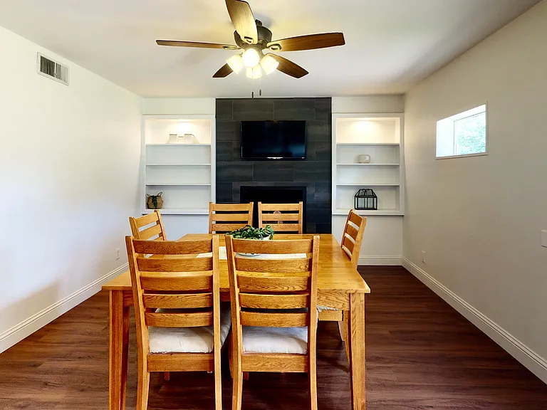 808 Scottsdale Dr — Photo 6
