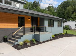 3611 Swann St, Raleigh, NC 27612