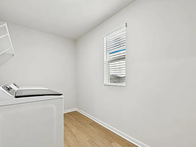 54 White Birch Ln — Photo 33