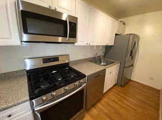 (Undisclosed Address), Chicago, IL 60657