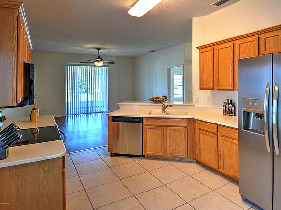 5th image of 6016 Indigo Crossing Dr