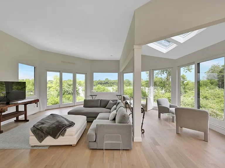 151 Kellis Pond Ln — Photo 10