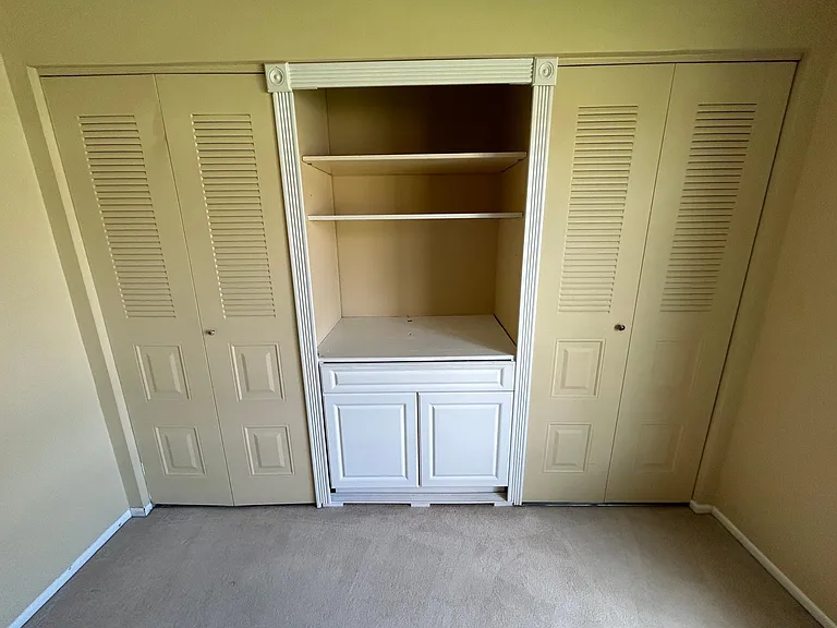 10816 Waterford Ct — Photo 21