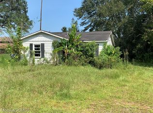 312 Grant St, Chickasaw, AL 36611