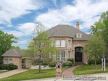 1st image of 800 Parkcrest Ct
