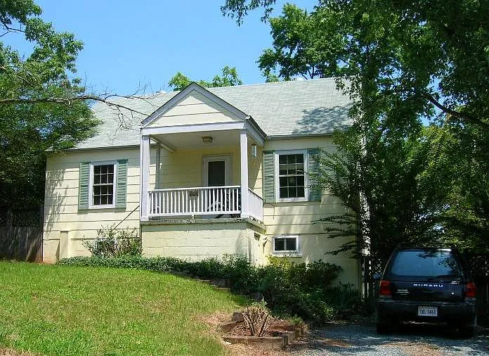 1217 Meriwether St #B — Photo 1