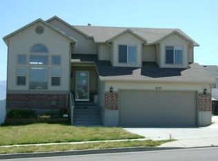 6771 S High Bluff Dr, West Jordan, UT 84081