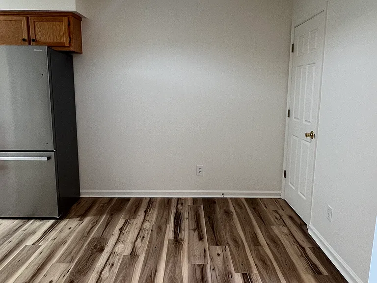 1046 Bridge Ave — Photo 14