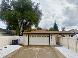 3416-3414 Lerwick Rd, Sacramento, CA 95821