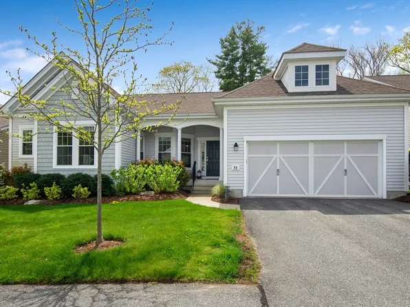 88 Skyline Dr #88, Acton, MA 01720