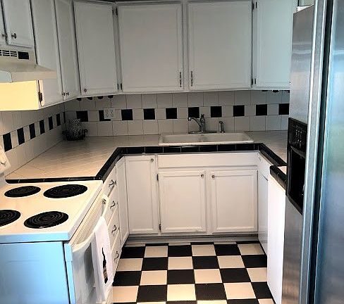 4th image of 3819 NE 8th Ct
