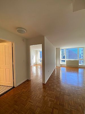 1st image of 325 W 43rd St #23