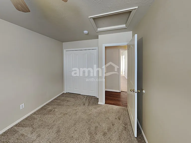 1673 W 1500 S — Photo 13