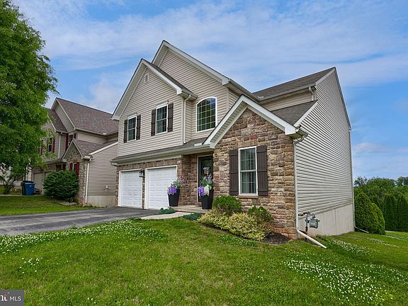 2nd image of 745 Thomas Armor Dr
