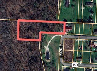 Dean St, Crown City, OH 45623