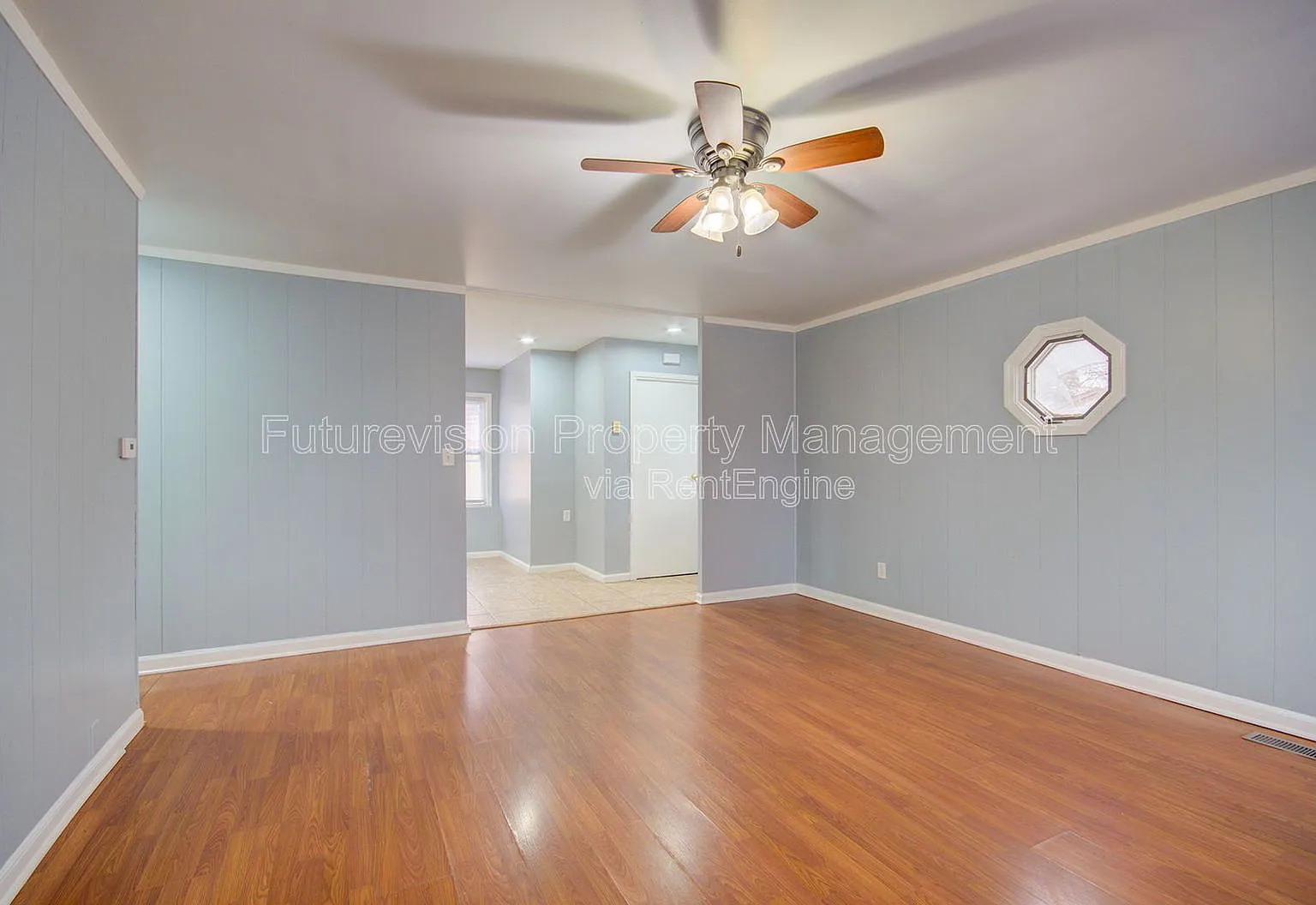 3 bed, 1.0 bath, $1,975 — Photo 2