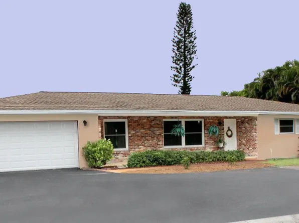 2432 SE St Lucie Boulevard, Stuart, FL 34996