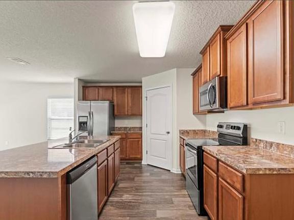 3rd image of 2393 Sotterley Ln