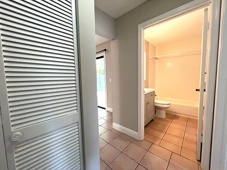 1077 Goldenrod Rd #1077A — Photo 21