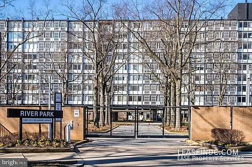1311 Delaware Ave SW Photo 1