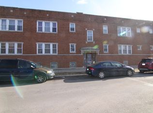 3925 W Wellington Ave, Chicago, IL 60618