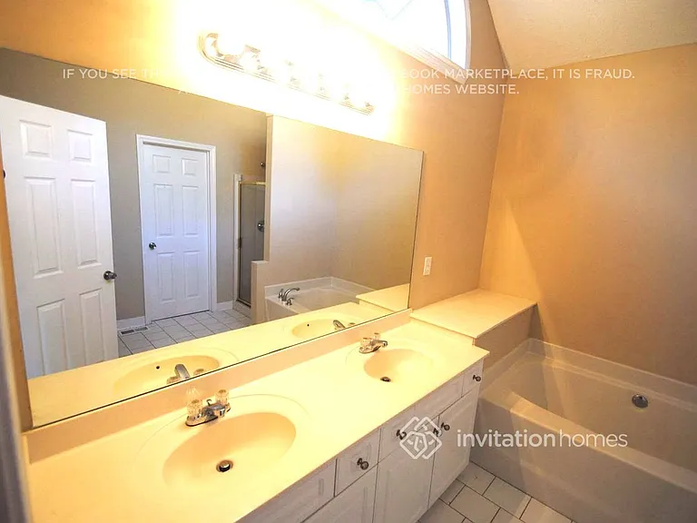 4088 Water Hole Ct — Photo 9