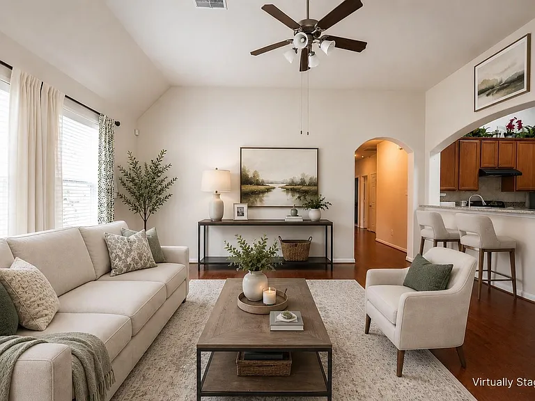 4138 Falvel Shadow Creek Dr — Photo 4
