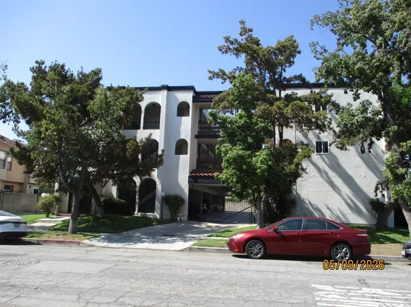 631 E Elk Ave APT 8, Glendale, CA 91205