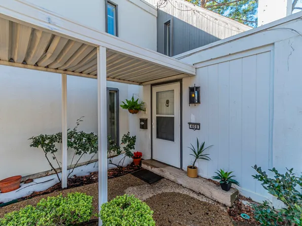 408 Hollyhill Ln, Denton, TX 76205