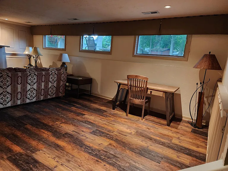 Village Green Dr — Photo 12
