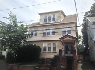 26-28 Finlay Pl, Newark, NJ 07106