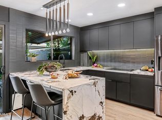 2746 N 60th St, Scottsdale, AZ 85257