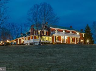 1787 Light Horse Ln, Delaplane, VA 20144