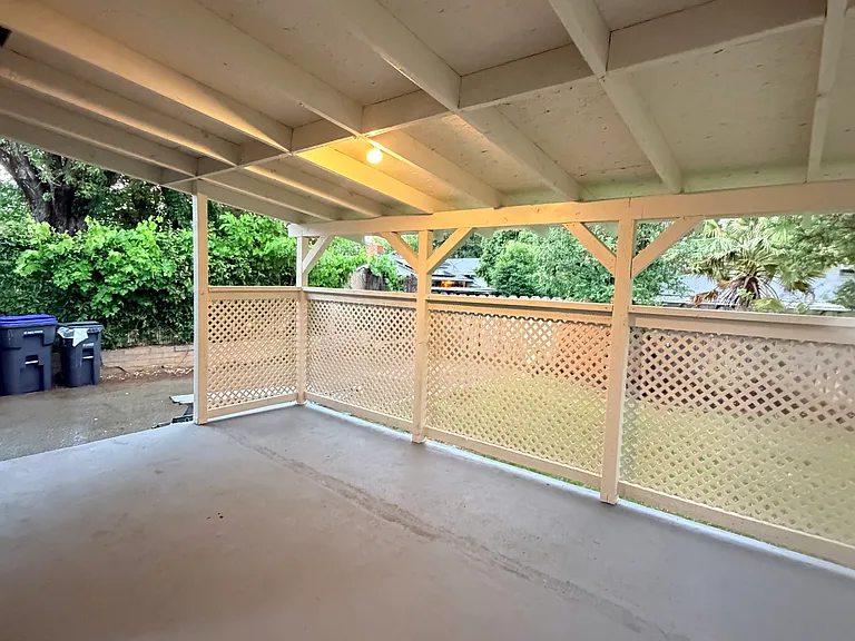 228 Encinal Dr — Photo 12