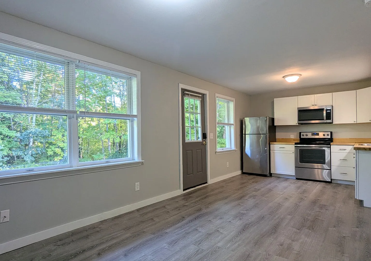 179 Dinsmore — Photo 3
