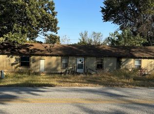 21160 Perry Rd, Springdale, AR 72764