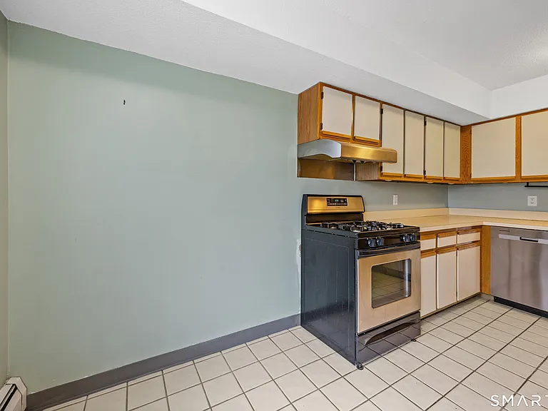 5 Staunton Ct #B — Photo 10