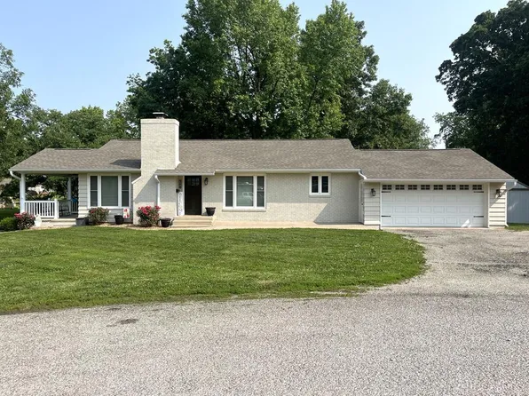 308 W 4th St, Carrollton, MO 64633