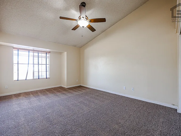 5727 W Villa Maria Dr — Photo 14