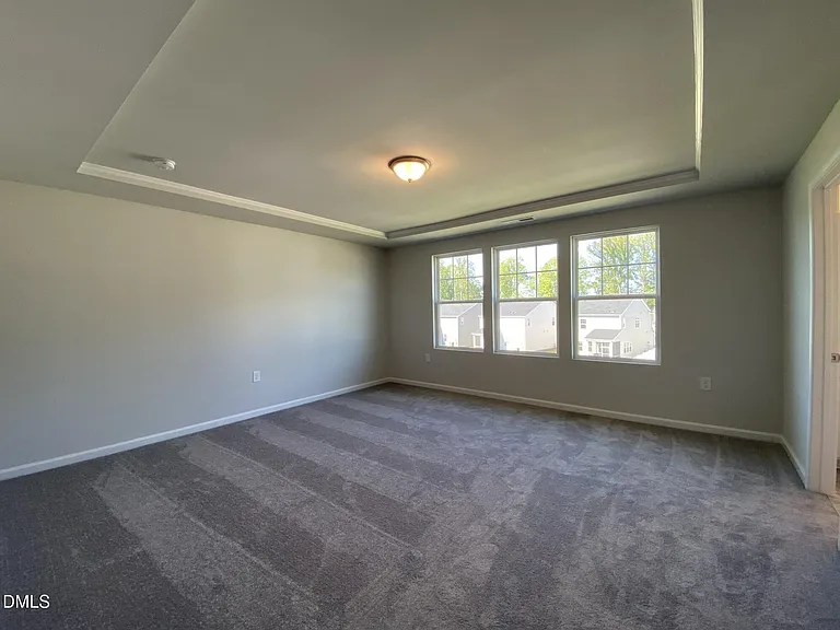 1149 Matterhorn Dr — Photo 25