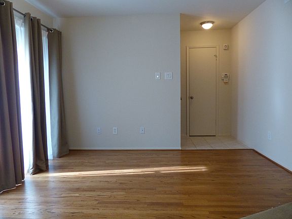4th image of 7640 W Greenway Blvd APT 7G