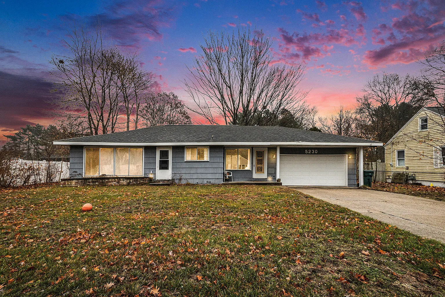 5230 Wickham Dr photo 1